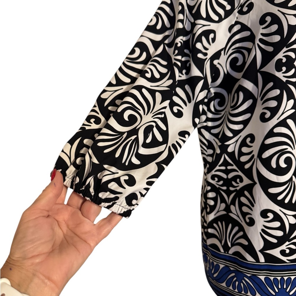 Nicole Miller Black/White Blouse w/Blue Trim & Neckline Detail 40" BUST #1 - Picture 4 of 11